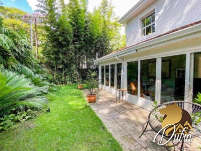 Padrão Jardim América 370m² 04 Dormitórios 03 Suítes 4 Vagas