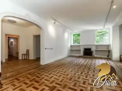 Padrão Jardim América 370m² 04 Dormitórios 03 Suítes 4 Vagas