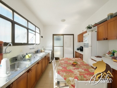 Morada de Santana Jardim Paulista 290m² 04 Dormitórios 02 Suítes 4 Vagas