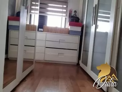 Edifício Prince de Lyon Moema pássaros 180m² 03 Dormitórios 02 Suítes 3 Vagas