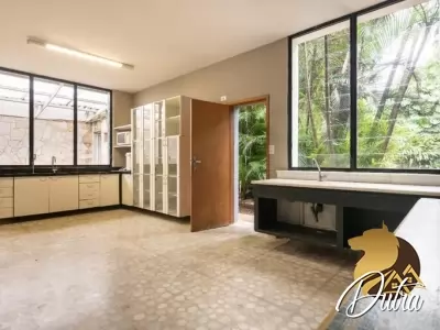 Padrão Jardim América 764m² 05 Dormitórios 02 Suítes 6 Vagas