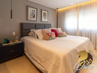 Parque Jardim das Perdizes Água Branca 241m² 04 Dormitórios 03 Suítes 3 Vagas