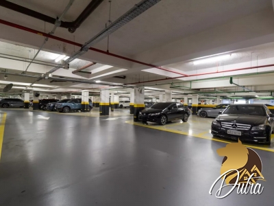 Parque Jardim das Perdizes Água Branca 241m² 04 Dormitórios 03 Suítes 3 Vagas