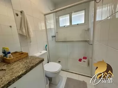 Saint James Special Houses Campo Belo 223m² 04 Dormitórios 04 Suítes 5 Vagas