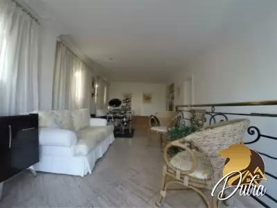 Edifício Saint Etienne Moema 360m² 04 Dormitórios 02 Suítes 6 Vagas