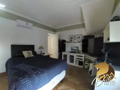 Edifício Saint Etienne Moema 360m² 04 Dormitórios 02 Suítes 6 Vagas