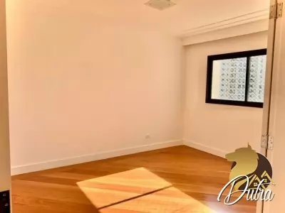 Reserva Casa Grande Santo Amaro 370m² 04 Dormitórios 04 Suítes 5 Vagas