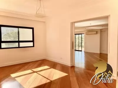 Reserva Casa Grande Santo Amaro 370m² 04 Dormitórios 04 Suítes 5 Vagas