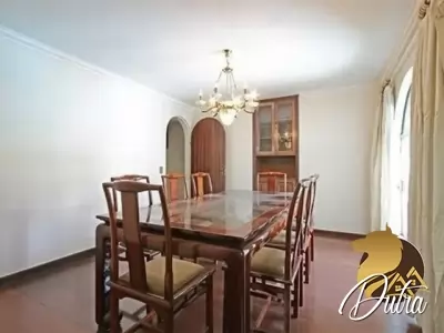 Casa Jardim marajoara Jardim Marajoara 450m² 03 Dormitórios 03 Suítes 6 Vagas