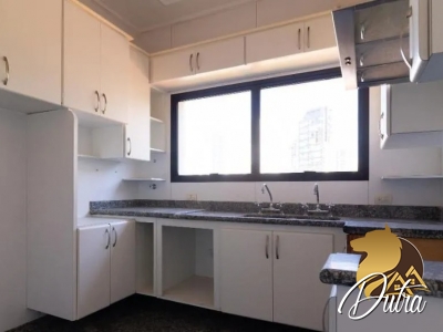 Green Garden Aclimação 320m² 04 Dormitórios 03 Suítes 4 Vagas