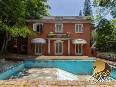 Padrão Cidade Jardim 900m² 04 Dormitórios 04 Suítes 4 Vagas