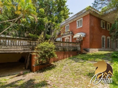 Padrão Cidade Jardim 900m² 04 Dormitórios 04 Suítes 4 Vagas