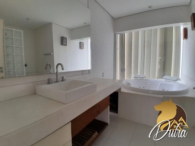 Flamboyan Planalto Paulista 450m² 03 Dormitórios 03 Suítes 4 Vagas