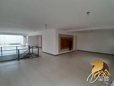 Flamboyan Planalto Paulista 450m² 03 Dormitórios 03 Suítes 4 Vagas