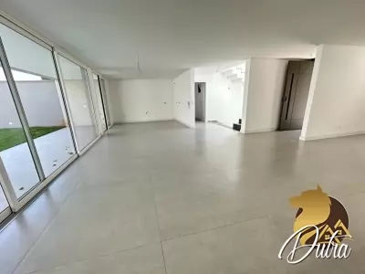 Condomínio Jamestown Campo Belo 401m² 04 Dormitórios 04 Suítes 3 Vagas
