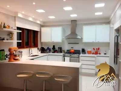 Casa de Condomínio Jardim Cordeiro 440m² 04 Dormitórios 04 Suítes 4 Vagas