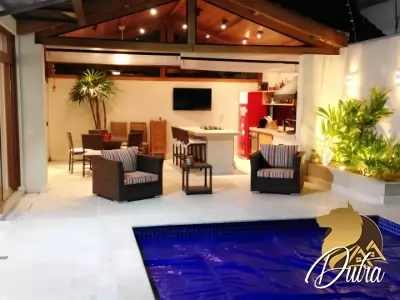 Casa de Condomínio Jardim Cordeiro 440m² 04 Dormitórios 04 Suítes 4 Vagas