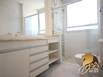 Golden Park Vila Uberabinha 244m² 04 Dormitórios 03 Suítes 3 Vagas