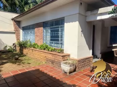 Padrão Jardim América 523m² 04 Dormitórios 02 Suítes 10 Vagas