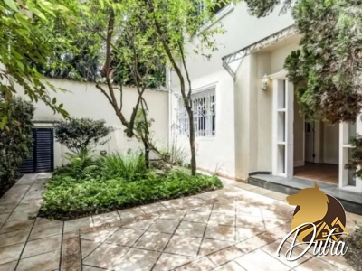 Padrão Jardim Luzitânia 350m² 03 Dormitórios 03 Suítes 4 Vagas