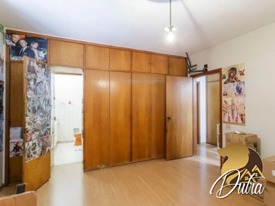 Padrão Vila Olímpia 270m² 03 Dormitórios 03 Suítes 5 Vagas