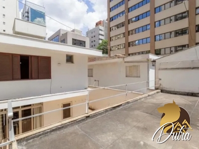 Padrão Vila Olímpia 270m² 03 Dormitórios 03 Suítes 5 Vagas