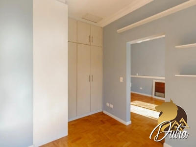 Padrão Jardim Europa 158m² 04 Dormitórios 01 Suítes 2 Vagas