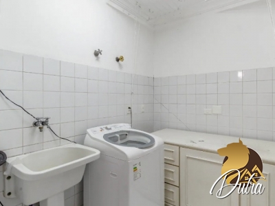 Padrão Jardim Europa 158m² 04 Dormitórios 01 Suítes 2 Vagas