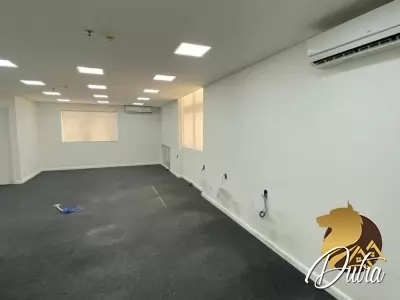 Conjunto Comercial/Sala Itaim Bibi 221m² 3 Vagas