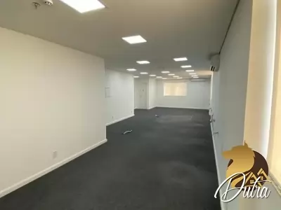 Conjunto Comercial/Sala Itaim Bibi 221m² 3 Vagas