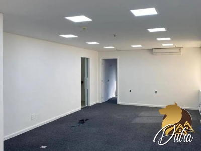 Conjunto Comercial/Sala Itaim Bibi 221m² 3 Vagas