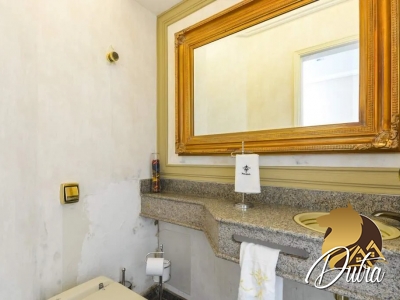 Loefgreen Vila Mariana 270m² 04 Dormitórios 02 Suítes 4 Vagas