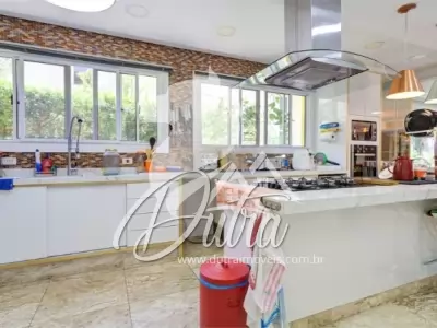 Residencial Bellagio Brooklin Paulista 450m² 05 Dormitórios 05 Suítes 5 Vagas