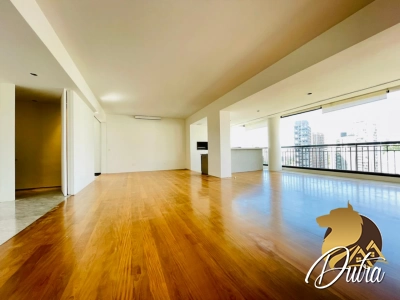 MAison Elisabeth Sumaré 215m² 03 Dormitórios 03 Suítes 4 Vagas