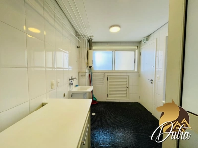 MAison Elisabeth Sumaré 215m² 03 Dormitórios 03 Suítes 4 Vagas