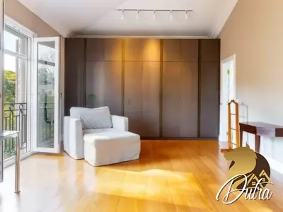 Padrão Cidade Jardim 855m² 05 Dormitórios 05 Suítes 5 Vagas