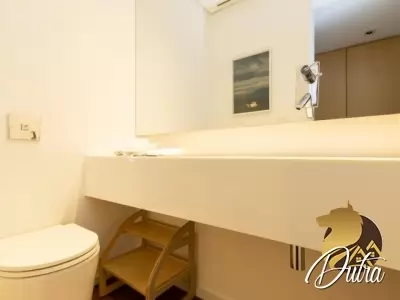 Nine Fernandes de Abreu Vila Nova Conceição 263m² 03 Dormitórios 03 Suítes 4 Vagas