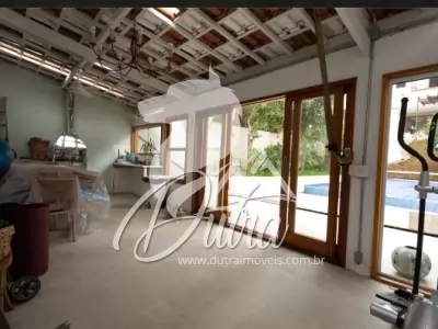 Padrão Brooklin 310m² 04 Dormitórios 04 Suítes 4 Vagas