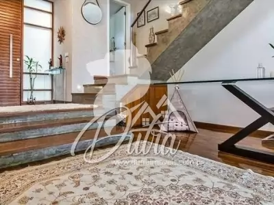 Padrão Brooklin 310m² 04 Dormitórios 04 Suítes 4 Vagas