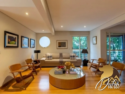 Padrão Alto de Pinheiros 256m² 04 Dormitórios 02 Suítes 5 Vagas