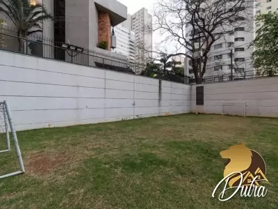 Authentique Campo Belo Campo Belo 335m² 03 Dormitórios 03 Suítes 5 Vagas