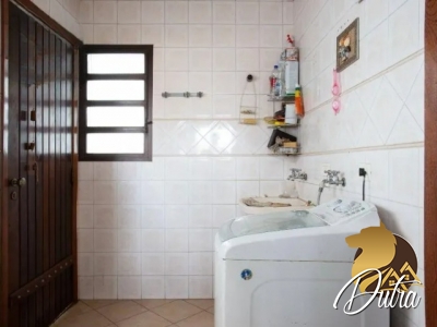 Padrão Jardim Panorama 394m² 05 Dormitórios 03 Suítes 6 Vagas