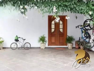 Padrão Jardim Panorama 394m² 05 Dormitórios 03 Suítes 6 Vagas