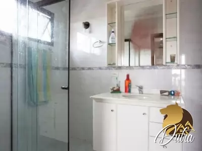 Padrão Jardim Panorama 394m² 05 Dormitórios 03 Suítes 6 Vagas