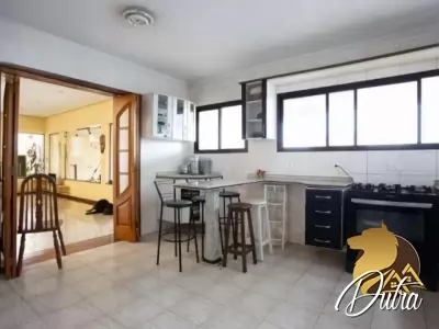 Padrão Jardim Panorama 394m² 05 Dormitórios 03 Suítes 6 Vagas