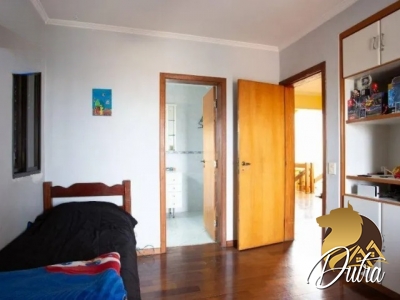 Padrão Jardim Panorama 394m² 05 Dormitórios 03 Suítes 6 Vagas