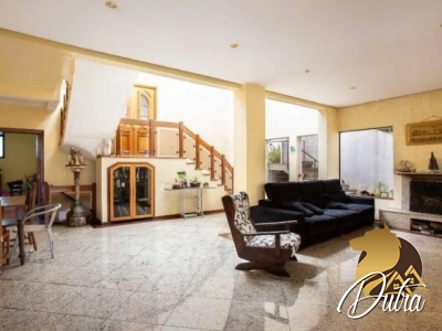 Padrão Jardim Panorama 394m² 05 Dormitórios 03 Suítes 6 Vagas