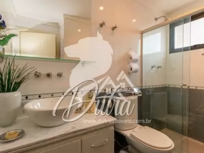 Edificio Ilha de Saint Thomas Vila Uberabinha 410m² 04 Dormitórios 03 Suítes 4 Vagas