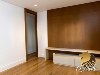 Celebration Itaim Vila Olímpia 275m² 04 Dormitórios 04 Suítes 5 Vagas