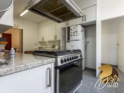 Orleans Bragança Jardim Paulista 493m² 03 Dormitórios 03 Suítes 3 Vagas